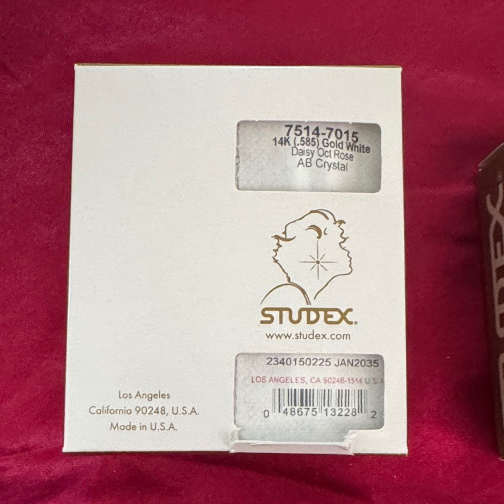 Studex Pink Daisy Piercing Stud Earrings - Picture 5 of 5